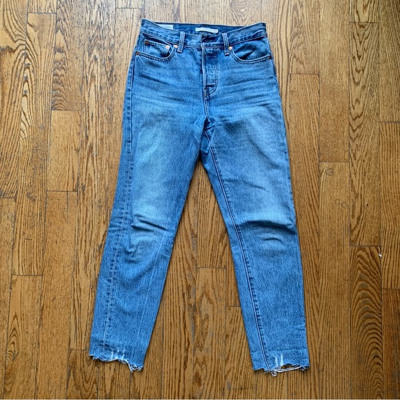 LEVI’S WEDGIE JEAN - Picture 2 of 3